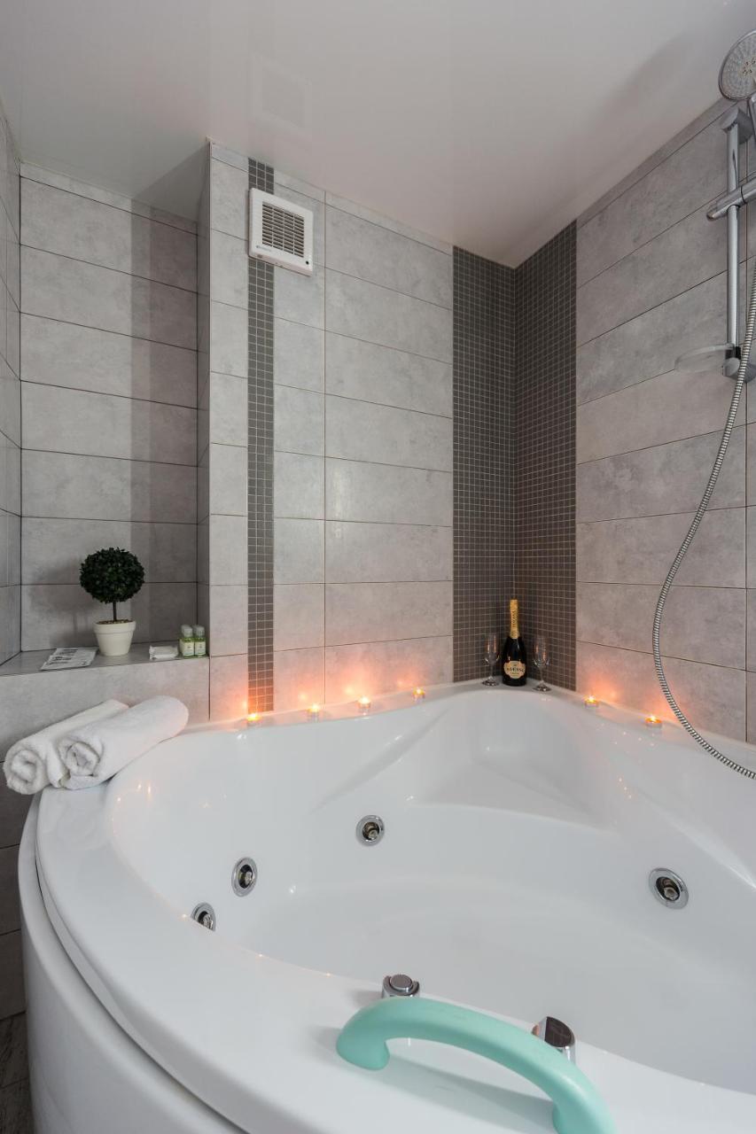 Langery Residence Central Apartments Odesa Exterior photo