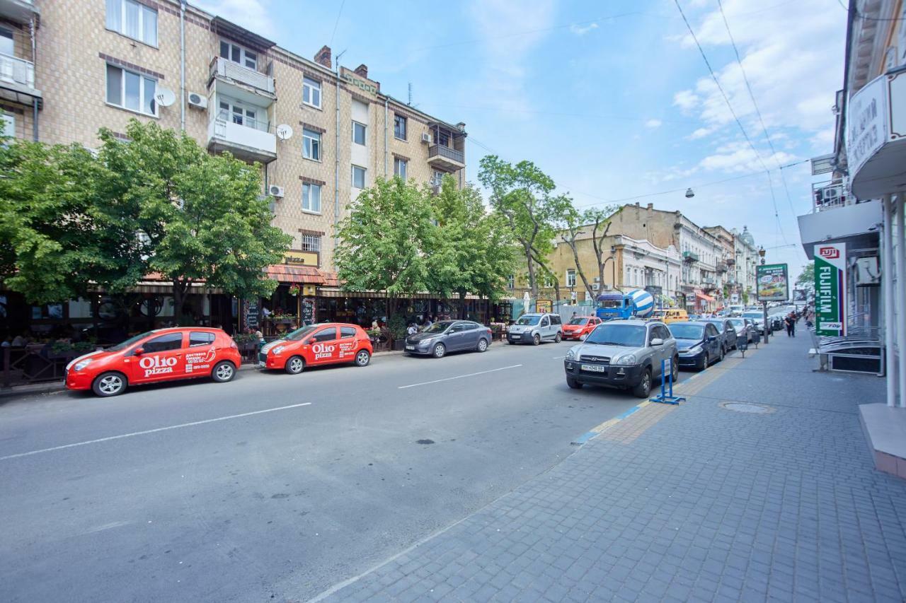 Langery Residence Central Apartments Odesa Exterior photo
