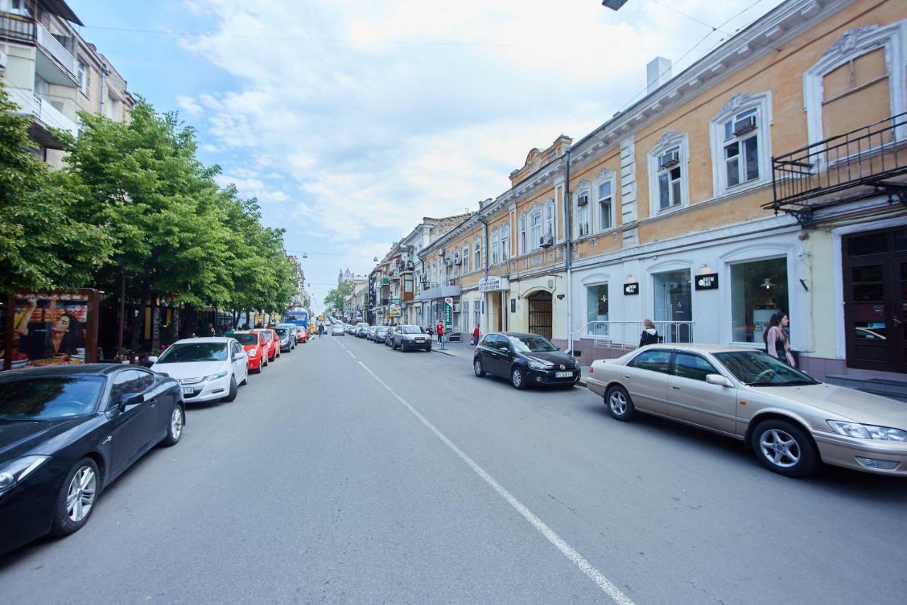 Langery Residence Central Apartments Odesa Exterior photo